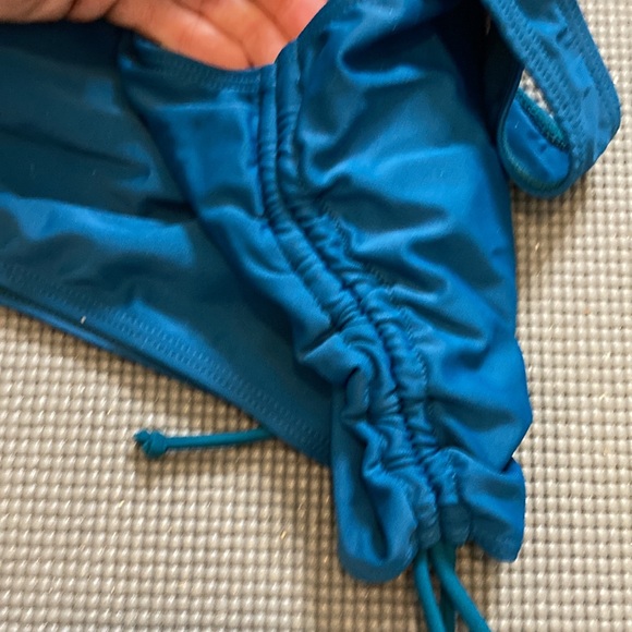 BRAND NEW Shein Swim Bikini Top, Blue/Green XL - Picture 2 of 4